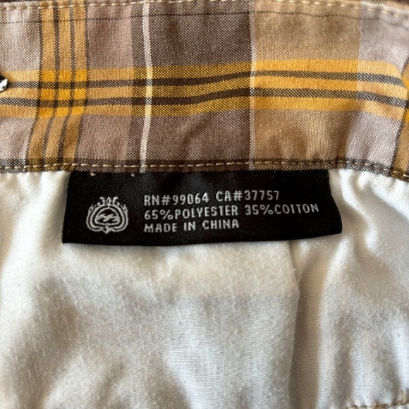 Billabong plaid shorts browns and yellow size 38 - Picture 12 of 16